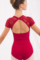 Body con maniche in pizzo