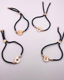 Bracciali danza con incisione – Gioielli minimal in cordino nero e acciaio oro per ballerine