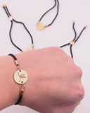 Bracciali danza con incisione – Gioielli minimal in cordino nero e acciaio oro per ballerine